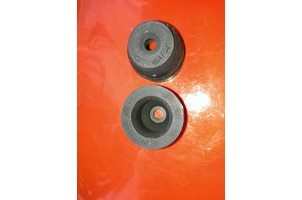 Амортизатор правий передній STІНL 440/036/660 бензопила 11257909904 оригінал